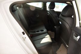 2012款现代飞思Veloster