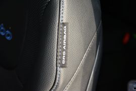 2012款现代飞思Veloster