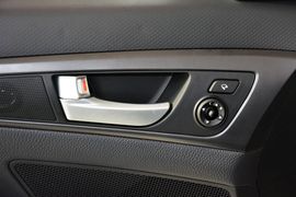 2012款现代飞思Veloster