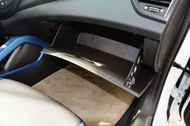 2012款现代飞思Veloster