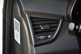 2012款现代飞思Veloster
