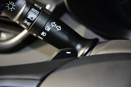 2012款现代飞思Veloster