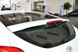2012款现代飞思Veloster