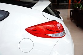 2012款现代飞思Veloster
