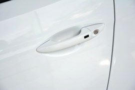 2012款现代飞思Veloster