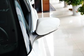 2012款现代飞思Veloster
