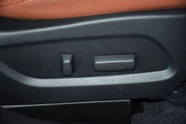 2013款现代格锐3.0L