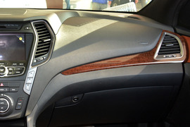 2013款现代格锐3.0L