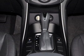 2013款现代格锐3.0L
