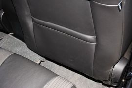 2012款福特福克斯1.6L自动风尚型