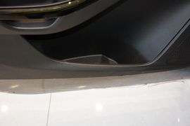 2012款福特福克斯1.6L自动风尚型