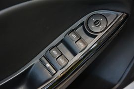 2012款福特福克斯1.6L自动风尚型
