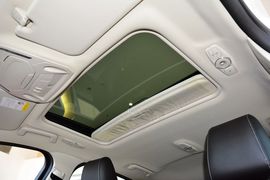 2012款福特福克斯1.6L自动风尚型