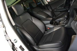 2013款现代格锐3.3L