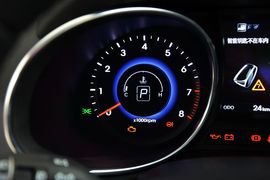 2013款现代格锐3.3L