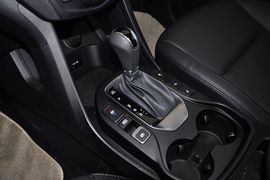 2013款现代格锐3.3L