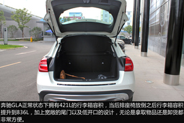 上海站实拍奔驰GLA