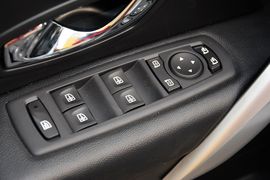 2015款雷诺风朗2.0L时尚版