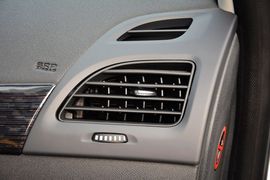 2015款雷诺风朗2.0L时尚版