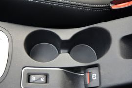 2015款雷诺风朗2.0L时尚版