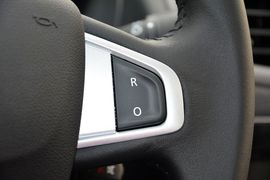 2015款雷诺风朗2.0L时尚版