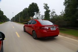 2015款菲翔跃享版试驾实拍组图