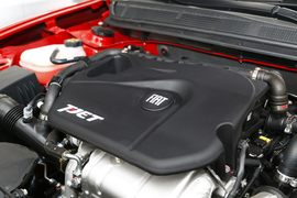 2015款菲翔跃享版试驾实拍组图