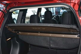 2013款日产骊威劲锐版1.6XV