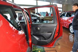 2013款日产骊威劲锐版1.6XV
