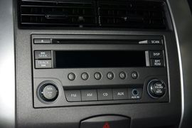 2013款日产骊威劲锐版1.6XV