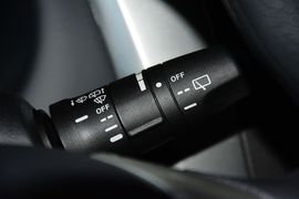 2013款日产骊威劲锐版1.6XV