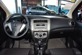 2013款日产骊威劲锐版1.6XV