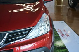 2013款日产骊威劲锐版1.6XV