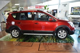 2013款日产骊威劲锐版1.6XV