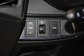 2014款一汽夏利N7