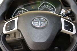 2014款一汽夏利N7