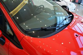 2013款福特嘉年华两厢1.5L自动时尚型