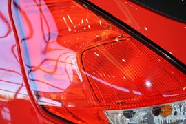 2013款福特嘉年华两厢1.5L自动时尚型