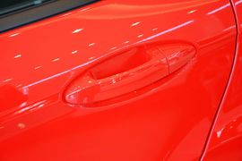 2013款福特嘉年华两厢1.5L自动时尚型