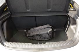 2012款现代飞思Veloster