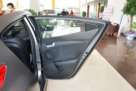 2012款现代飞思Veloster