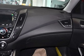 2012款现代飞思Veloster