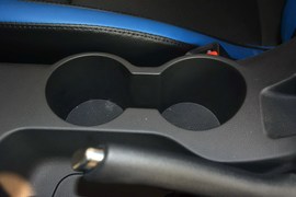 2012款现代飞思Veloster