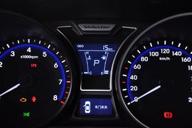 2012款现代飞思Veloster