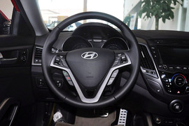2012款现代飞思Veloster