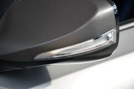 2012款现代飞思Veloster
