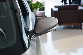 2012款现代飞思Veloster