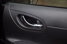 2014款日产骐达1.6L