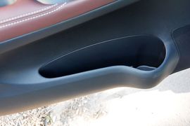 2014款日产骐达1.6L