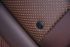 2014款日产骐达1.6L